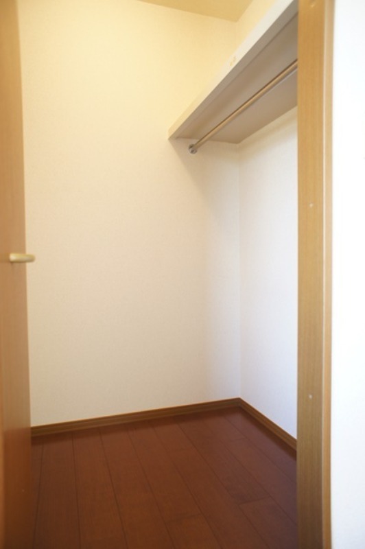 収納　図面と現状に相違がある場合には現状を優先