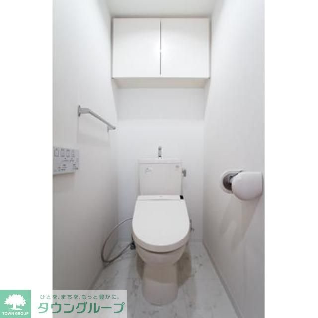 トイレ　※写真は同タイプ住戸です。