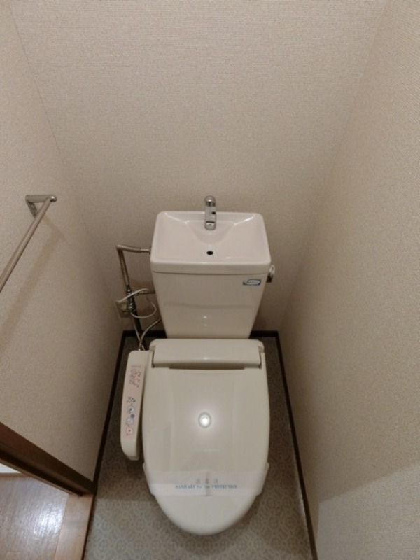 トイレ　図面と現状に相違がある場合には現状を優先．．．