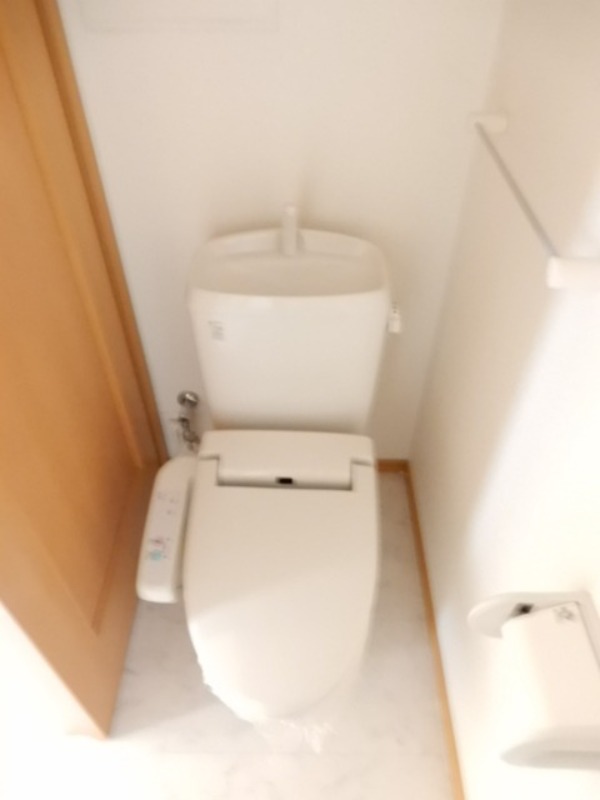 トイレ　図面と現状に相違がある場合には現状を優先