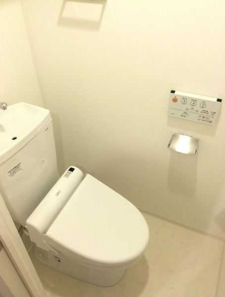 トイレ　※別部屋参考写真