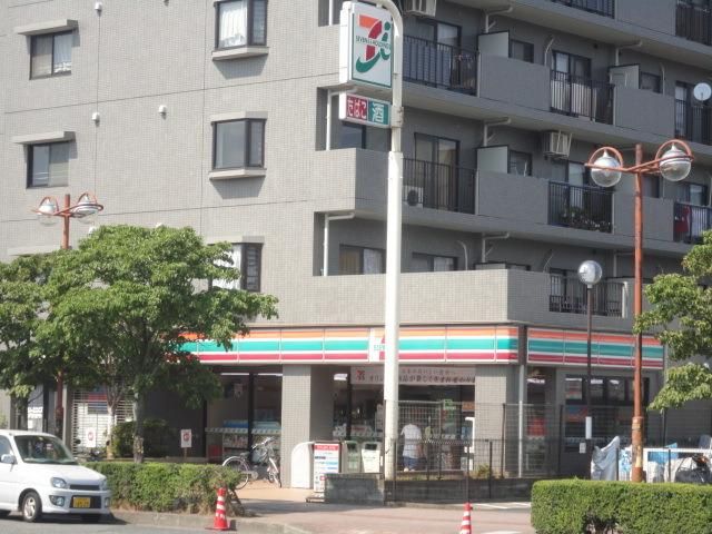 コンビニ　セブンイレブン八王子片倉駅（コンビニ）まで265m