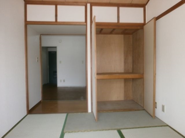 その他部屋・スペース　※写真は同じ間取りの別室、参考写真です。