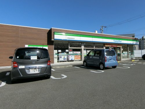 コンビニ　ファミリーマート　JR東岸和田駅北店（コンビニ）まで149m