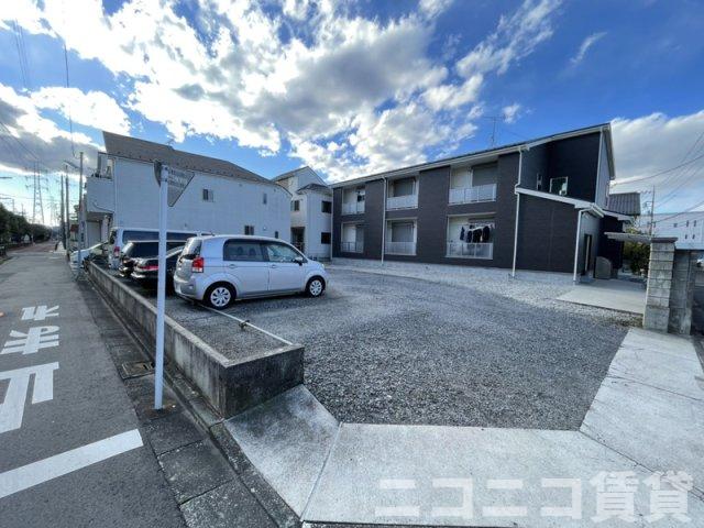 駐車場　別号室イメージの為、現状を優先致します。