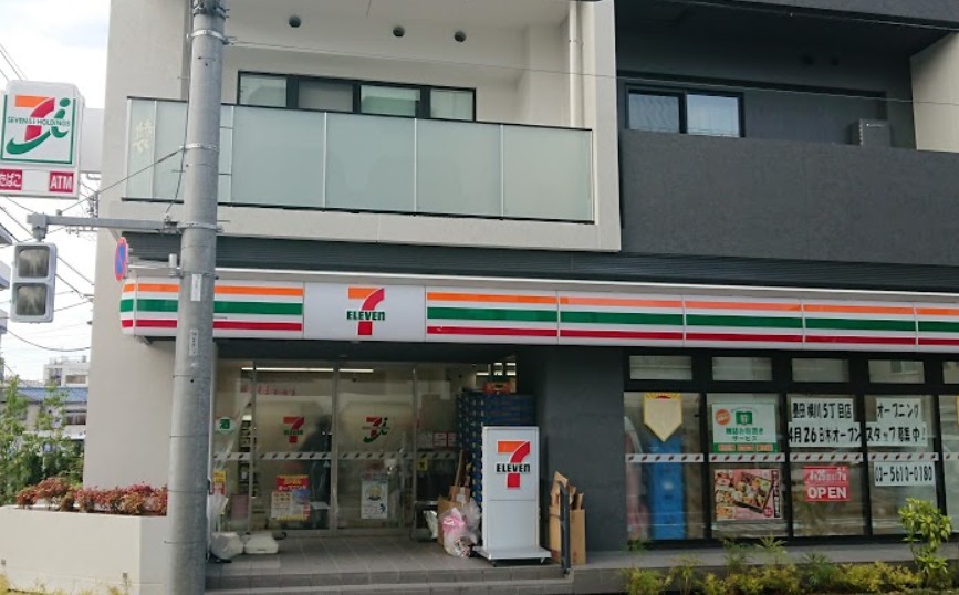 コンビニ　セブンイレブン 墨田横川5丁目店（コンビニ）まで443m