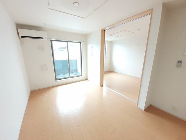 居室・リビング　おしゃれな居間です