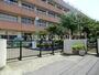 小学校　船橋市立海神小学校（小学校）まで970m