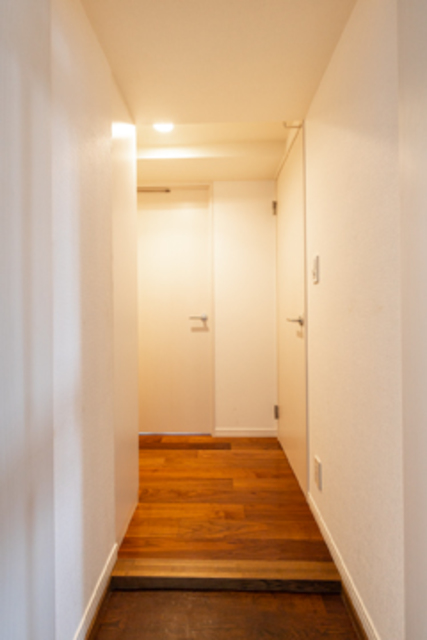 玄関　※写真は同タイプ住戸です。