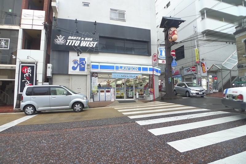 コンビニ　ローソン長崎丸山公園前店（コンビニ）まで240m