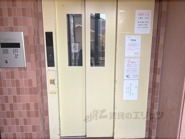 その他　エレベーター