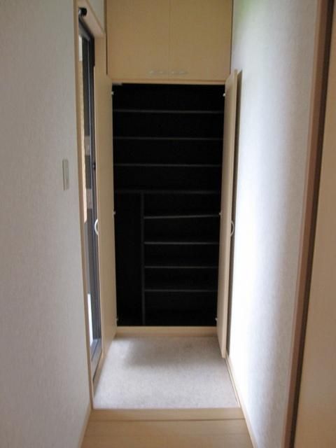 玄関　収納