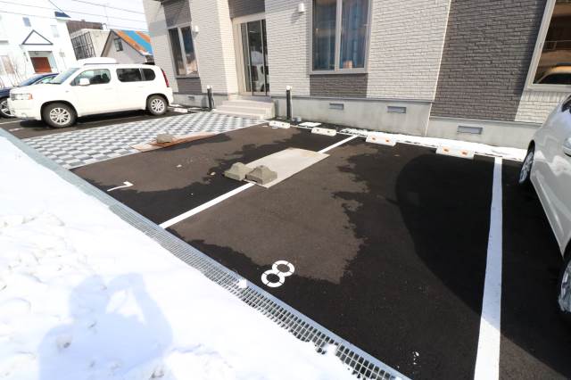 駐車場　専用駐車場スペース♪