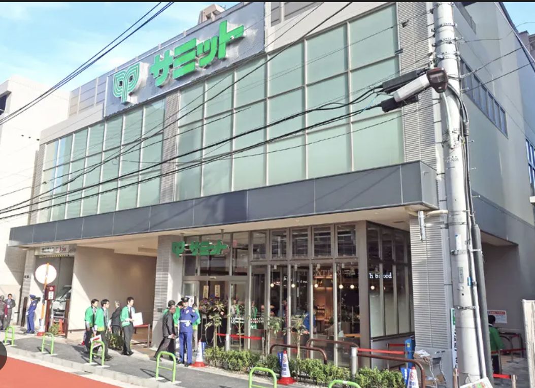 スーパー　サミットストア 三田店（スーパー）まで373m