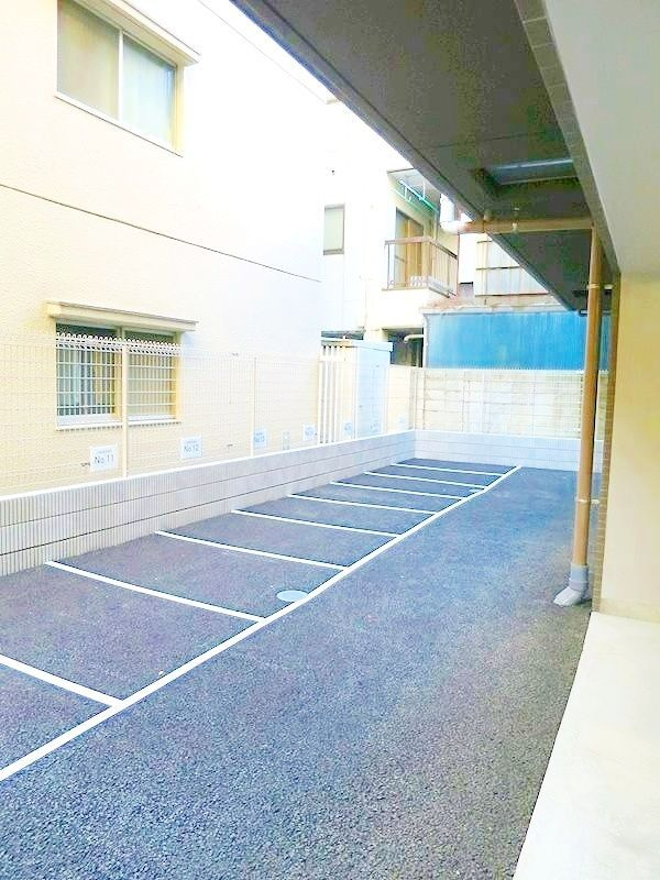 その他共有部分　駐車場