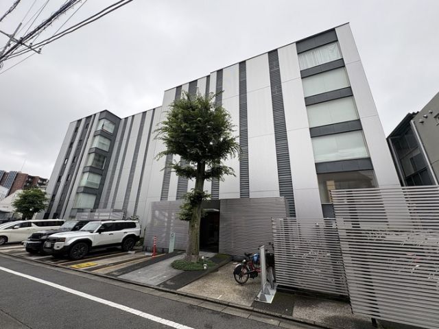カスタリア目黒鷹番の外観写真