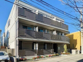 建物外観　外観は落ち着いています