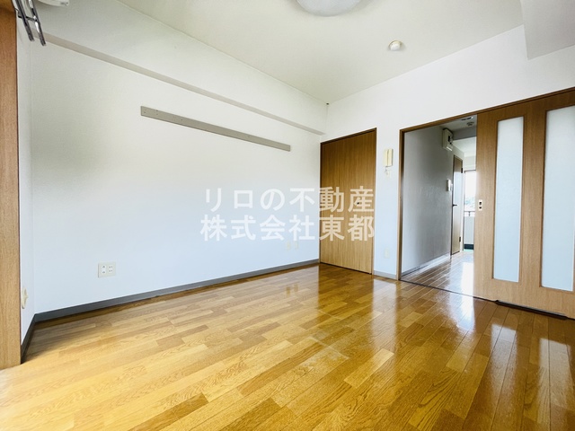 その他部屋・スペース　上品に仕上がった明るい室内空間です！