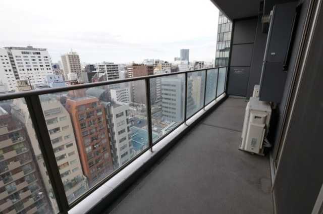 バルコニー　コンフォリア新宿イーストサイドタワー