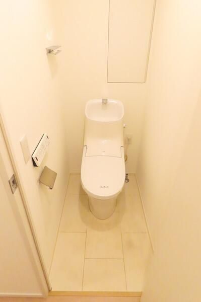トイレ　コンパクトで使いやすいトイレです