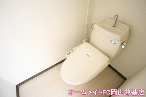 トイレ　トイレ