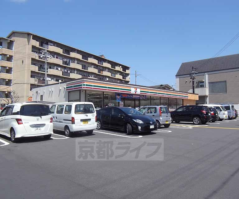 コンビニ　セブンイレブン 京都山科打越町店（コンビニ）まで140m