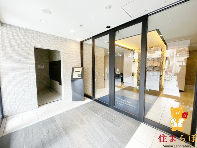 エントランス　共用部の印象も大切に