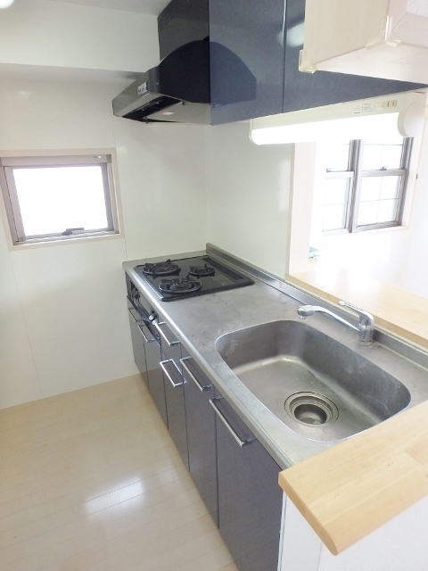 キッチン　反転のお部屋の参考写真です