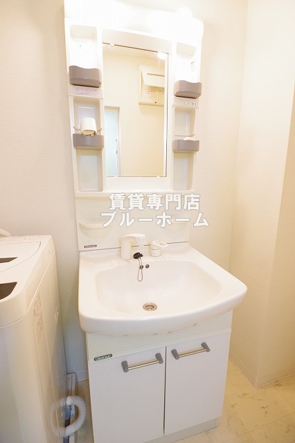 洗面設備　独立洗面台あります！