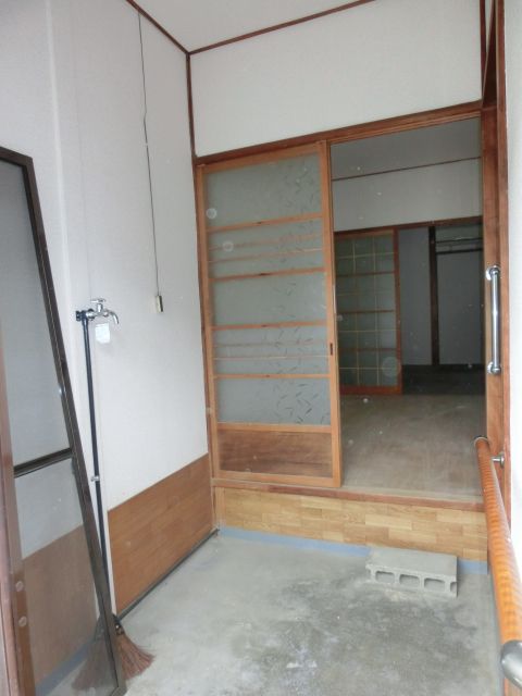 玄関