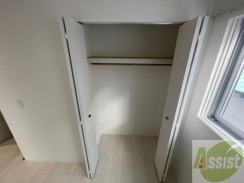 収納　収納もバッチリあるのでお部屋が片付きますよ！