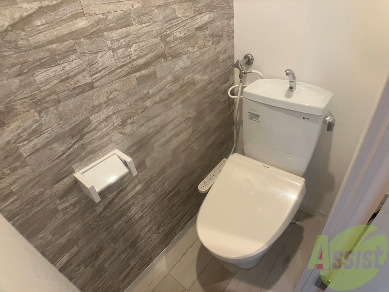 トイレ　トイレです。ウォシュレット付を探している方、おすすめです。