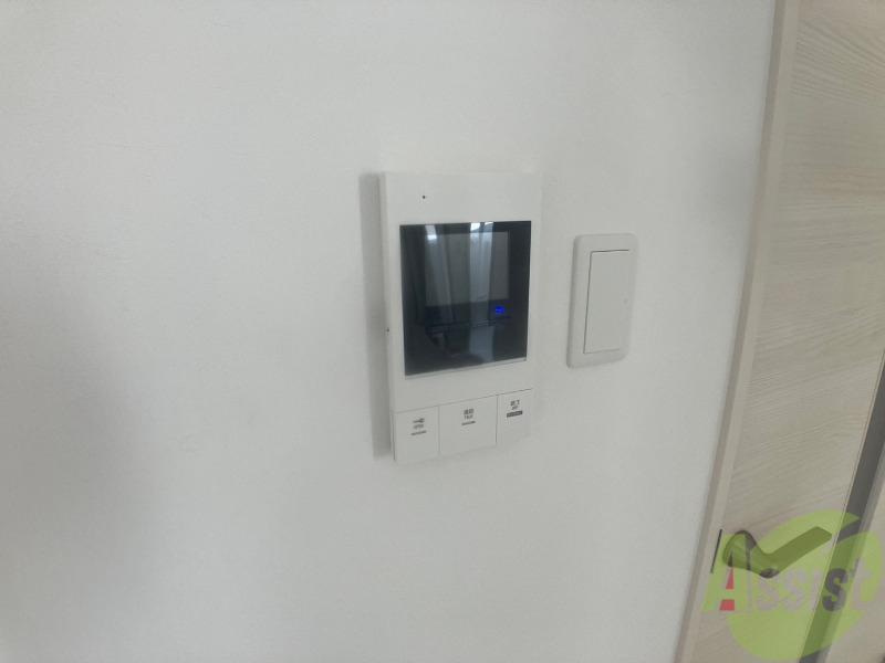 セキュリティ　ＴＶモニター付インターホンです。来客者の顔が見えるので安心！