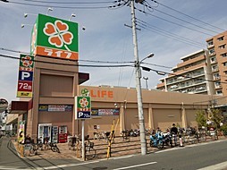 スーパー　ライフ寝屋川黒原店（スーパー）まで310m