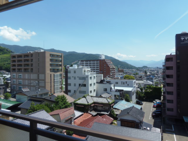 眺望　『サンセゾンみな与』