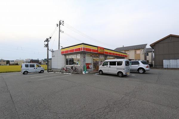 コンビニ　デイリーヤマザキ柳田川崎店（コンビニ）まで350m