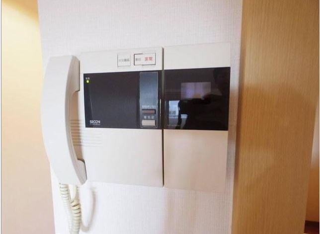 セキュリティ　TVモニタ付きインターホン※別室参考写真