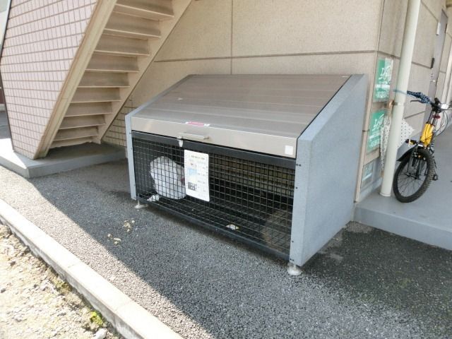 その他　敷地内のダストスペース