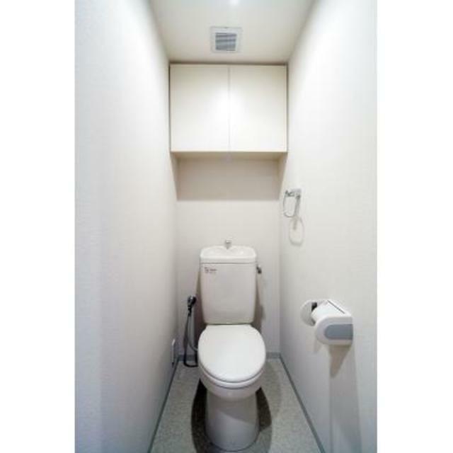 トイレ　※写真は同タイプ住戸です。