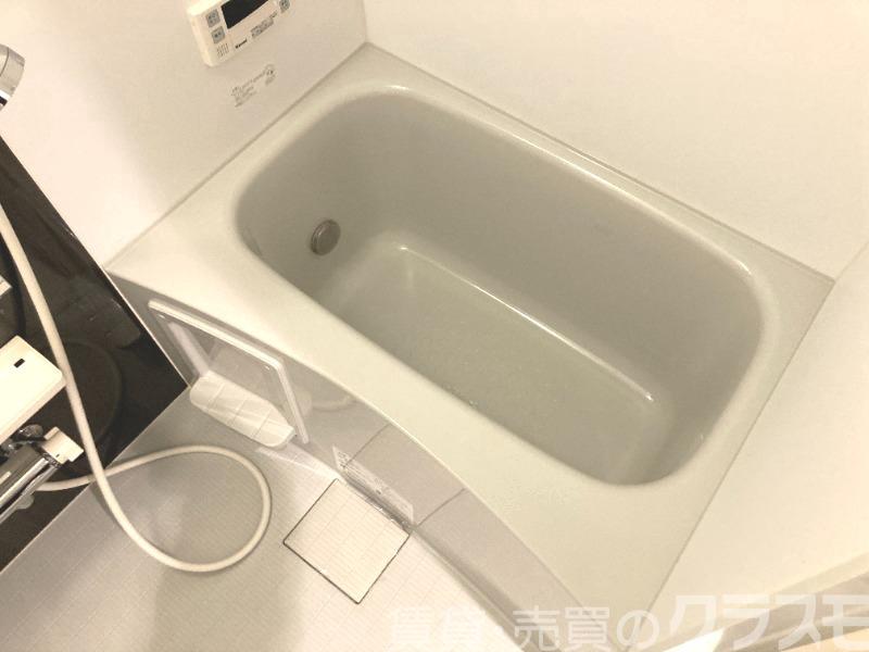 バス・シャワールーム　追い焚き機能付きバス♪
