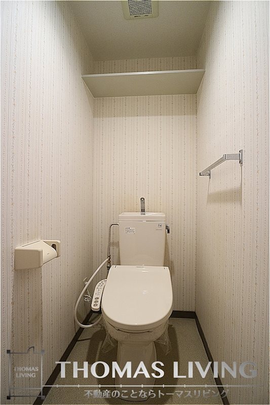 トイレ　ウォシュレット付きです。