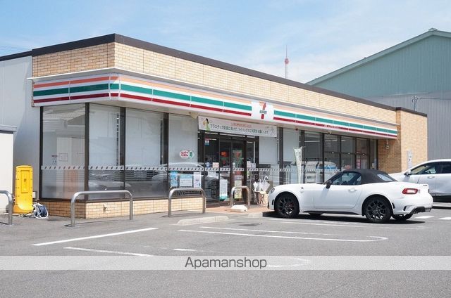 コンビニ　セブンイレブン（コンビニ）まで481m