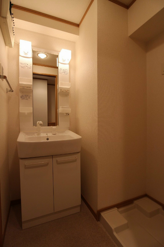 洗面設備　※同建物の別号室をご参照ください。