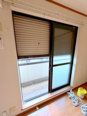 セキュリティ　★安心の防犯シャッター付き★