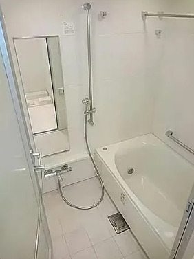 バス・シャワールーム　※別部屋の参考写真です。
