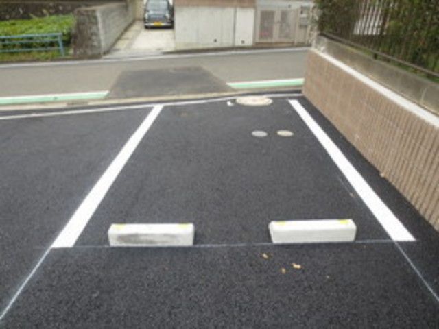 駐車場　★お部屋探しはタウンハウジング稲田堤店まで★