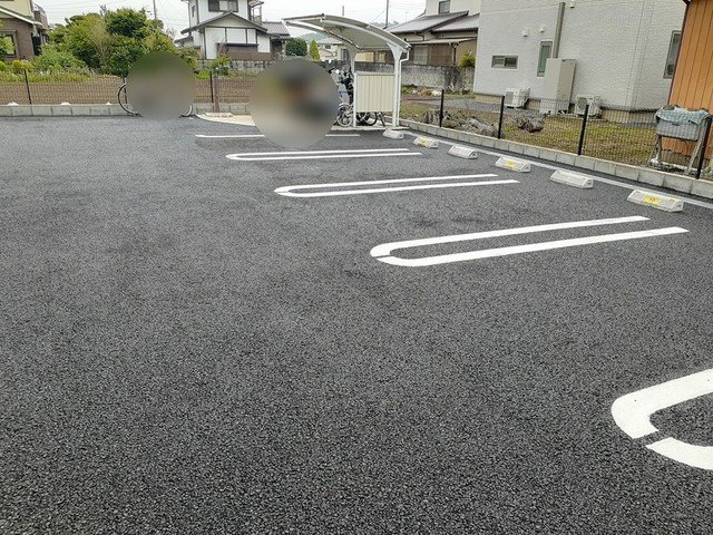 駐車場　駐車場完備です