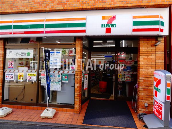 コンビニ　セブンイレブン 明大前すずらん通り店（コンビニ）まで399m