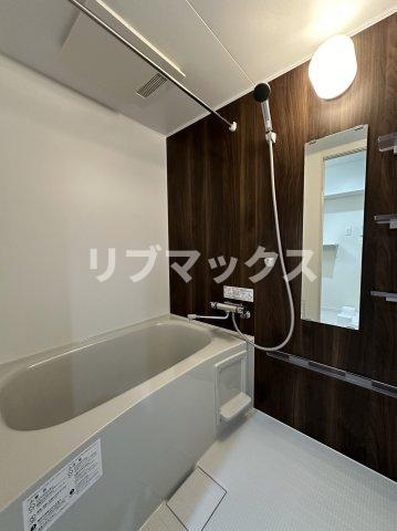 バス・シャワールーム　※別階の写真となります。現状優先。
