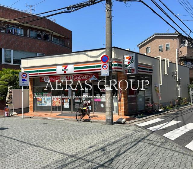 コンビニ　セブン-イレブン 足立日ノ出町店（コンビニ）まで87m